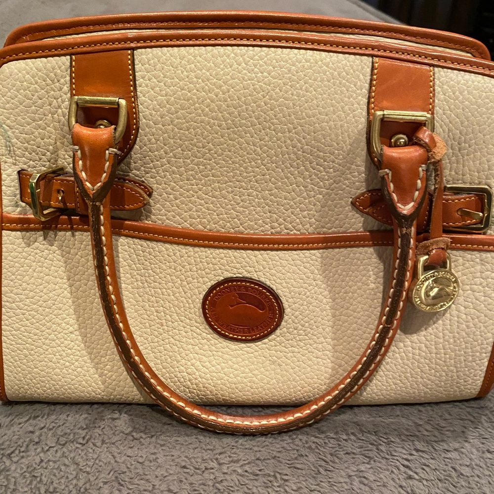 Dooney & Bourne leather bag